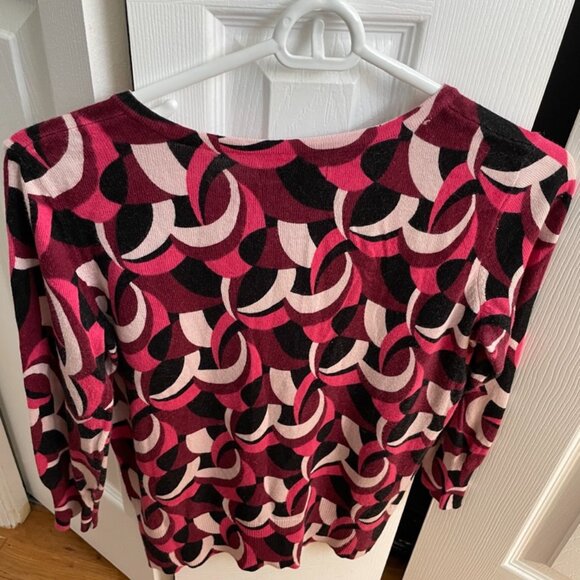 Light, button-up sweater - Picture 3 of 9